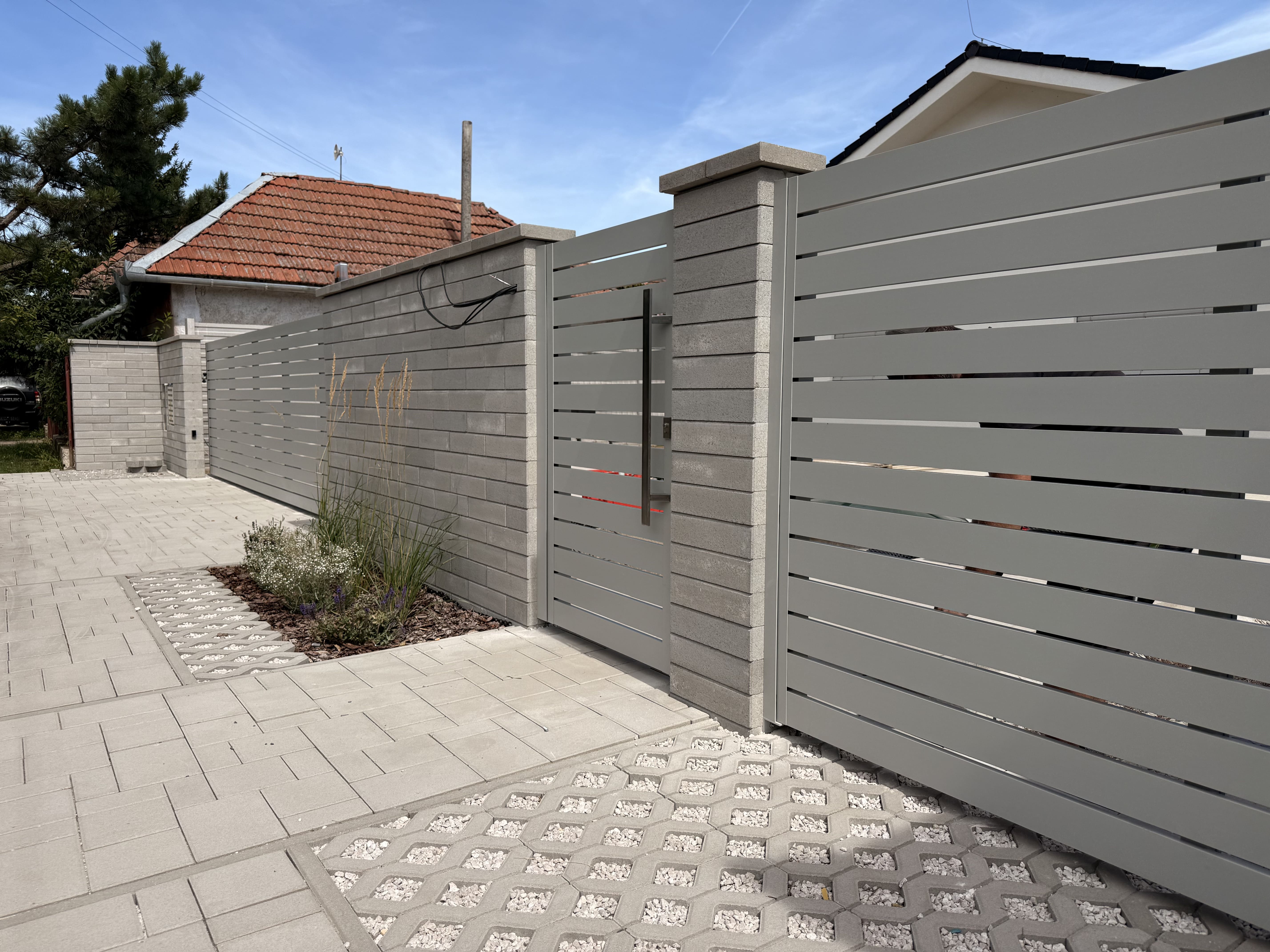 Hliníkové posuvné brány KOVOSTYL